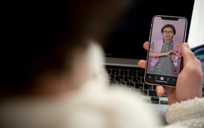 Scroll TikTok Bisa Jadi Pahala? Ini Cara Gen Z Berdonasi Lewat Dunia Digital